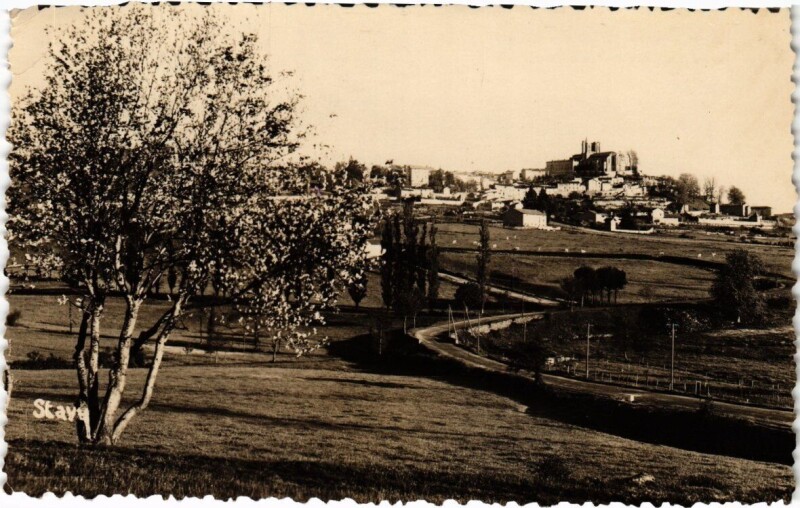 Carte postale ancienne Saint-Bonnet le Chateau