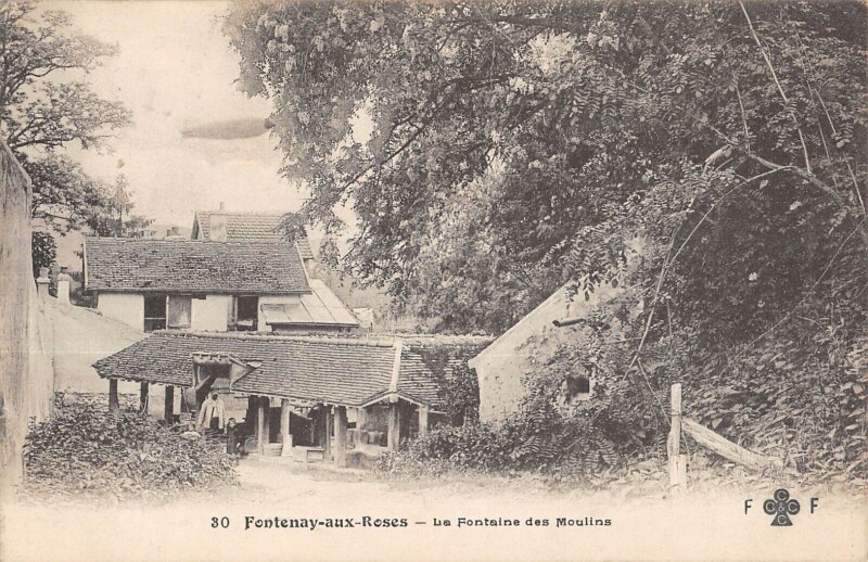 Carte postale ancienne Fontenay Aux Roses La Fontaine Des Moulins à Fontenay-aux-Roses