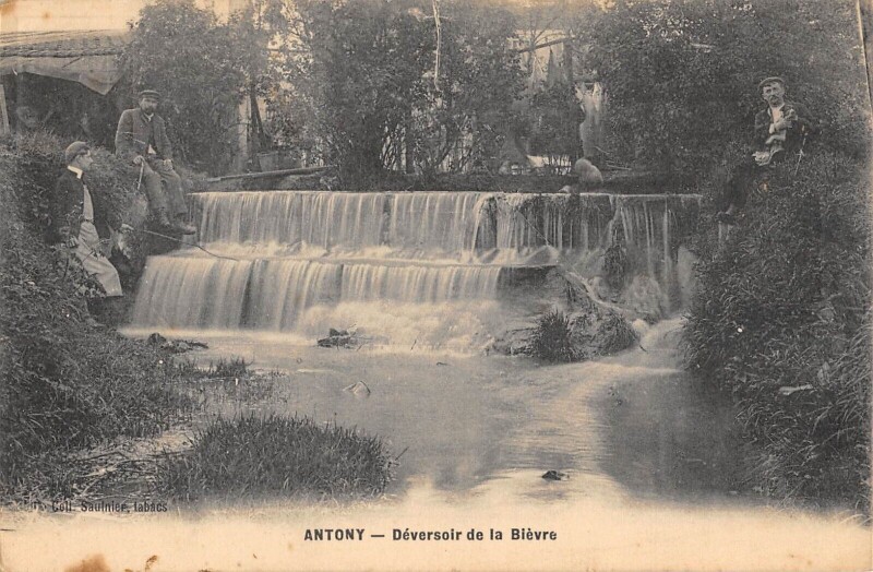 Carte postale ancienne Antony Deversoir De La Bievre à Antony