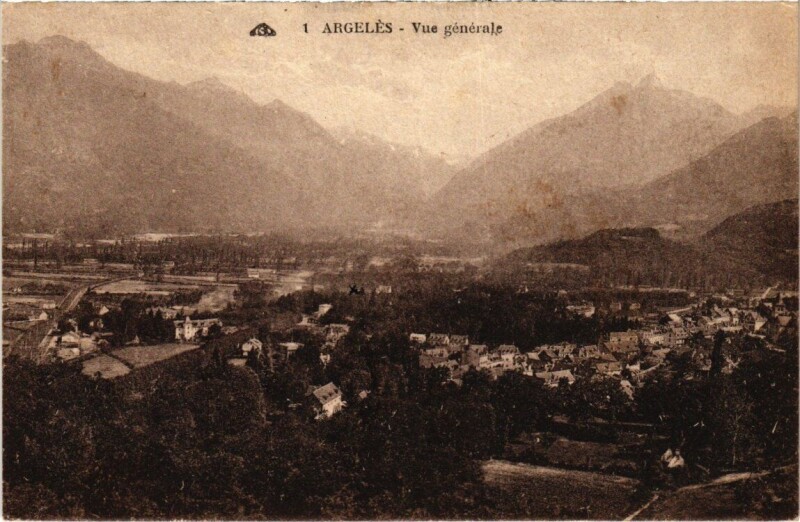 Carte postale ancienne Argeles - Vue générale