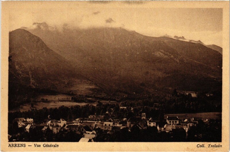 Carte postale ancienne Arrens - Vue générale
