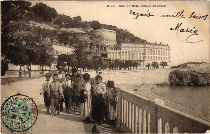 Carte postale ancienne Nice - Quai du Midi - Enfants du peuple à Nice