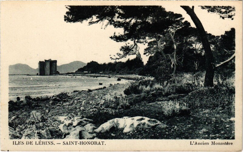 Carte postale ancienne Iles de Lérins - Saint-Honorat