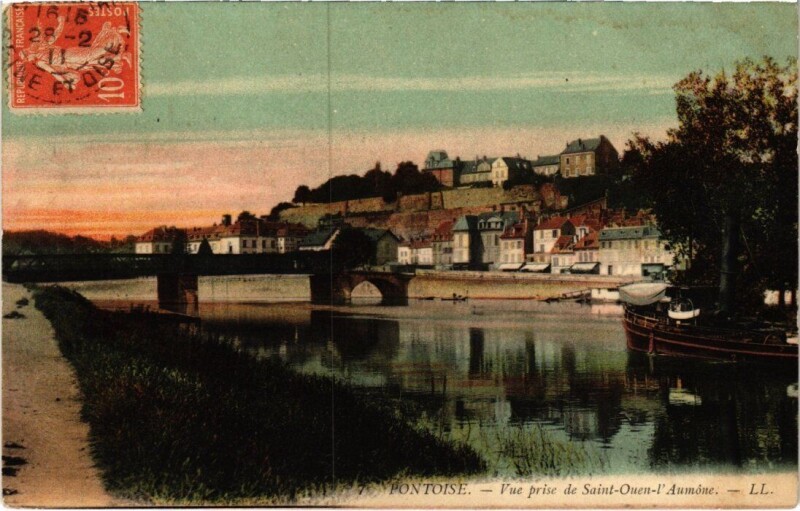 Carte postale ancienne Pontoise - Vue prise de Saint-Ouen-l'Aumone à Pontoise