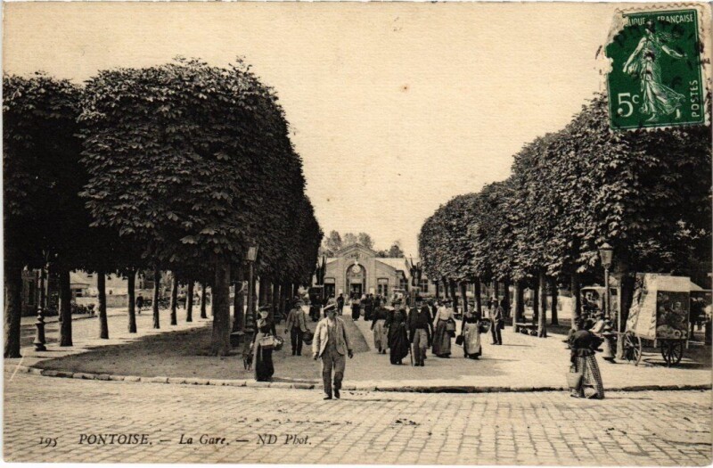 Carte postale ancienne Pontoise - La Gare à Pontoise