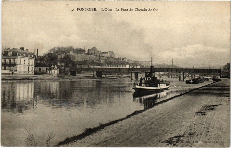 Carte postale ancienne Pontoise - L'Oise - Le Pont du Chemin de fer à Pontoise