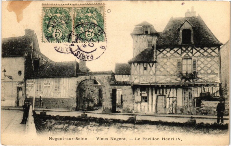 Carte postale ancienne Nogent-sur-Seine - Pavillon Henri Iv à Nogent-sur-Seine