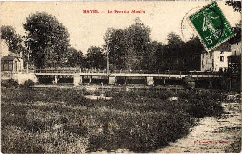 Carte postale ancienne Bayel - Le Pont du Moulin à Bayel