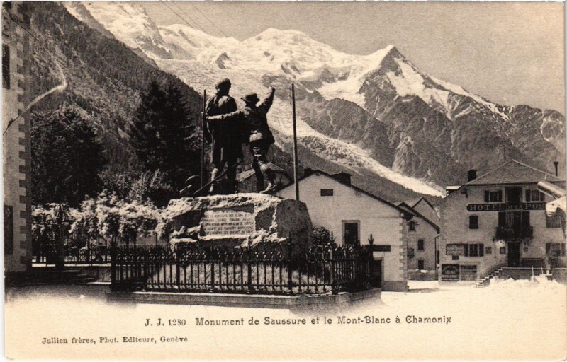 Carte postale ancienne Monument de Saussure et le Mont-Blanc a Chamonix