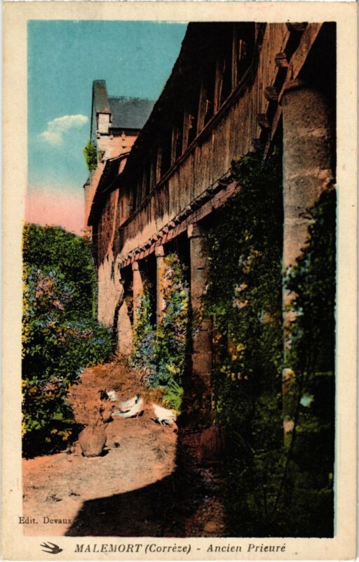 Carte postale ancienne Malemort - Encien Prieure à Malemort