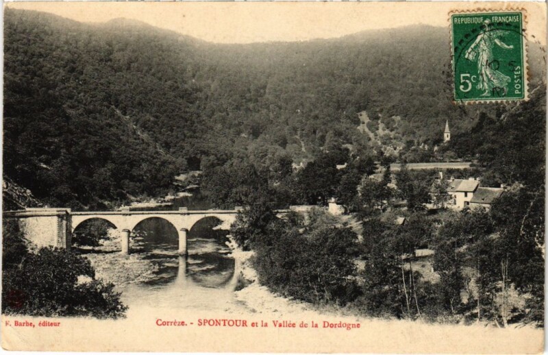 Carte postale ancienne Spontour et la Vallee de la Dordogne