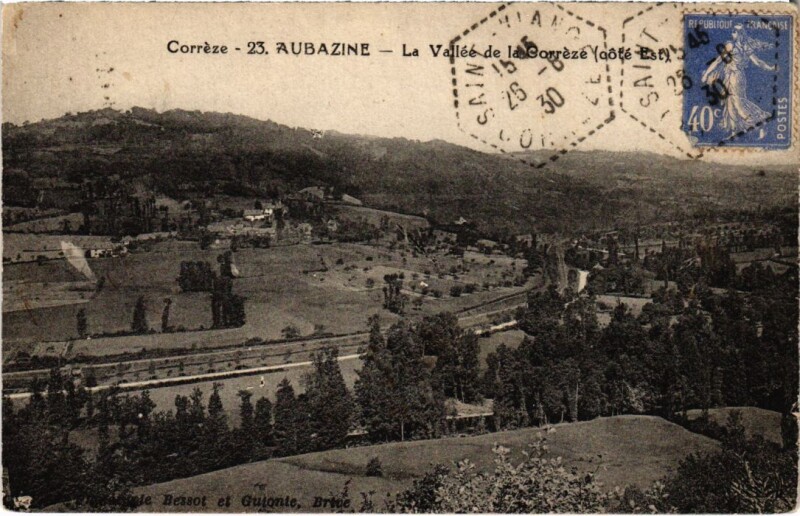 Carte postale ancienne Aubazine - La Valle de la Correze - Cote Est