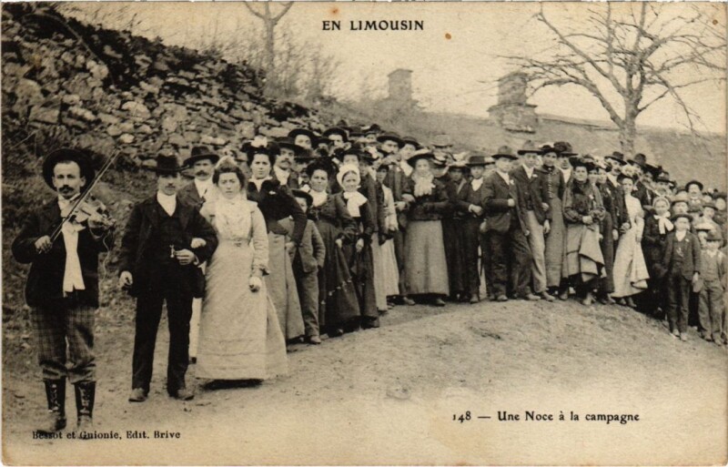 Carte postale ancienne En Limousin - Une Noce a la Campagne - Folklore