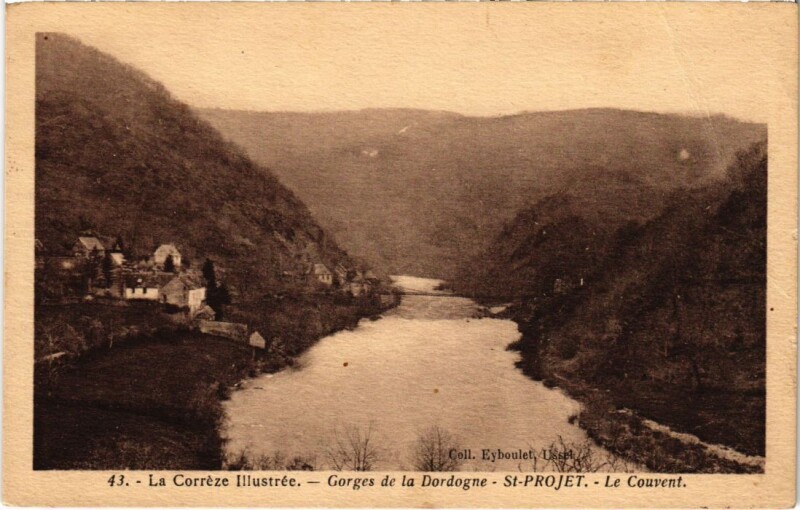 Carte postale ancienne Saint-Projet - Le Couvent - Gorges de la Dordogne