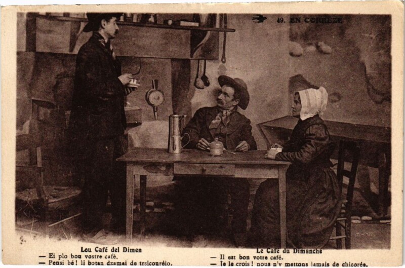 Carte postale ancienne Correze - Le Cafe du Dimanche - Folklore à Corrèze