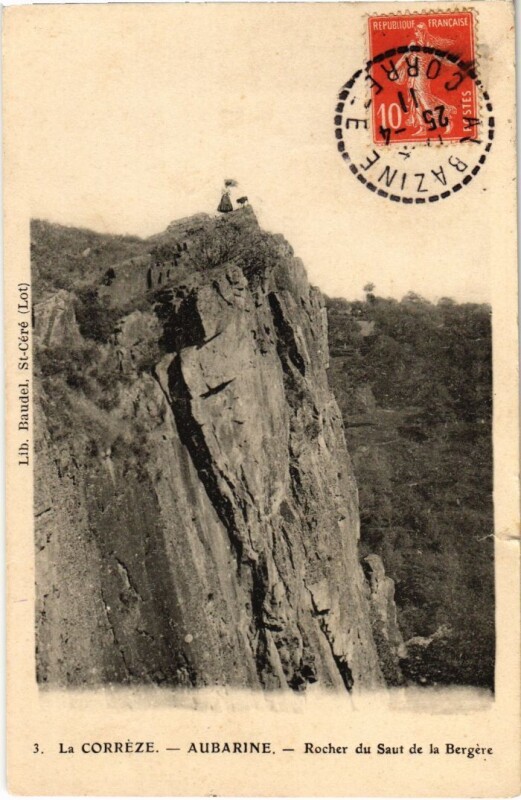 Carte postale ancienne Aubazine - Rocher du Saut de la Bergere