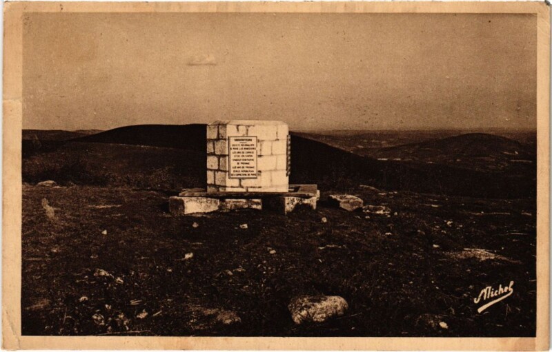 Carte postale ancienne La Table d'Orientation au Sommet des Monedieres