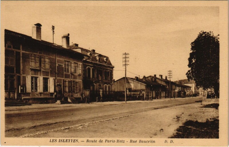 Carte postale ancienne Les Islettes - Route de Paris-Metz aux Islettes