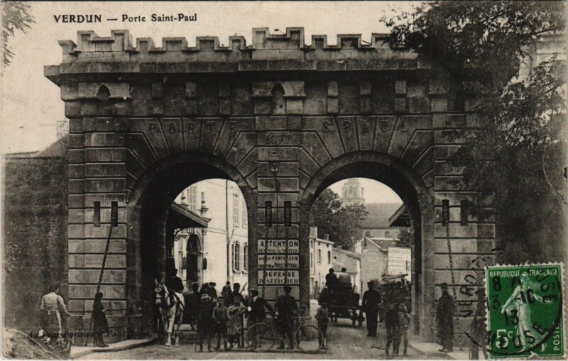 Carte postale ancienne Verdun - Porte saint Paul à Verdun
