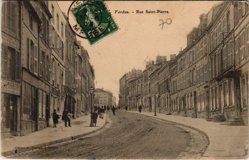 Carte postale ancienne Verdun - Rue saint pierre à Verdun