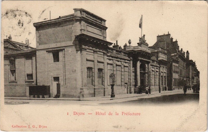 Carte postale ancienne Dijon - Hotel de la Préfecture à Dijon