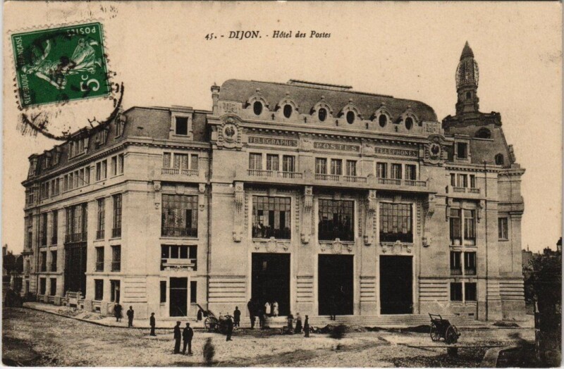 Carte postale ancienne Dijon Hotel des Postes à Dijon