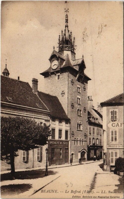 Carte postale ancienne Beaune - Le Beffroi à Beaune