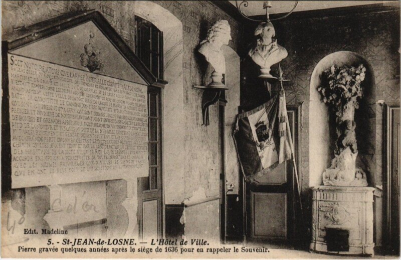 Carte postale ancienne Saint-Jean-de-Losne - L'Hotel de Ville à Saint-Jean-de-Losne