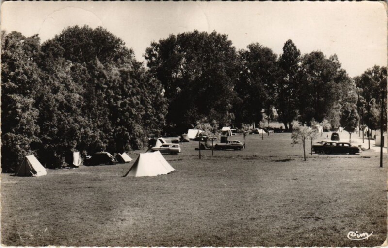 Carte postale ancienne Dun-sur- Meuse - Camping du lac vert à Dun-sur-Meuse