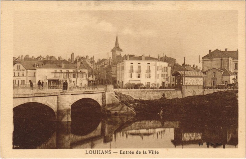 Carte postale ancienne Louhans - Entrée de la Ville à Louhans