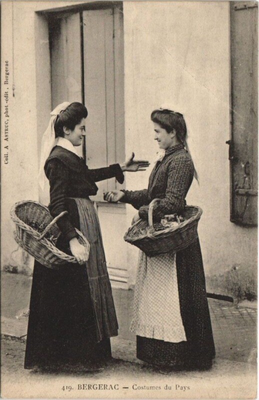 Carte postale ancienne Bergerac - Costumes du Pays à Bergerac