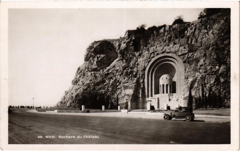 Carte postale ancienne Nice- Rochers du Chateau France