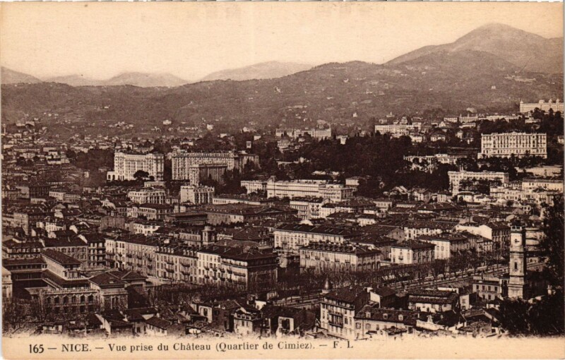 Carte postale ancienne Nice- vue prise du Chateau France