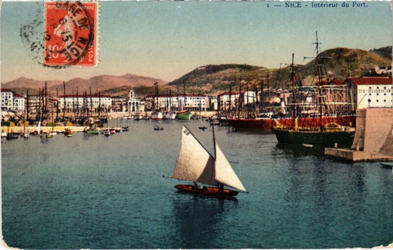 Carte postale ancienne Nice- Interieur du Port France