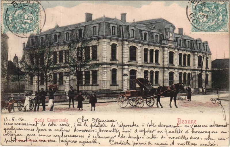 Carte postale ancienne Beaune Ecole Communale à Beaune