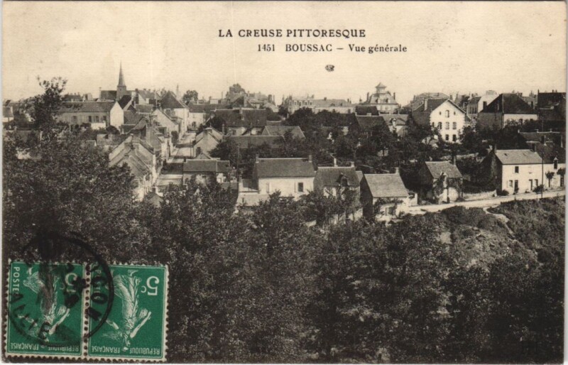 Carte postale ancienne Bussac - Vue génétale
