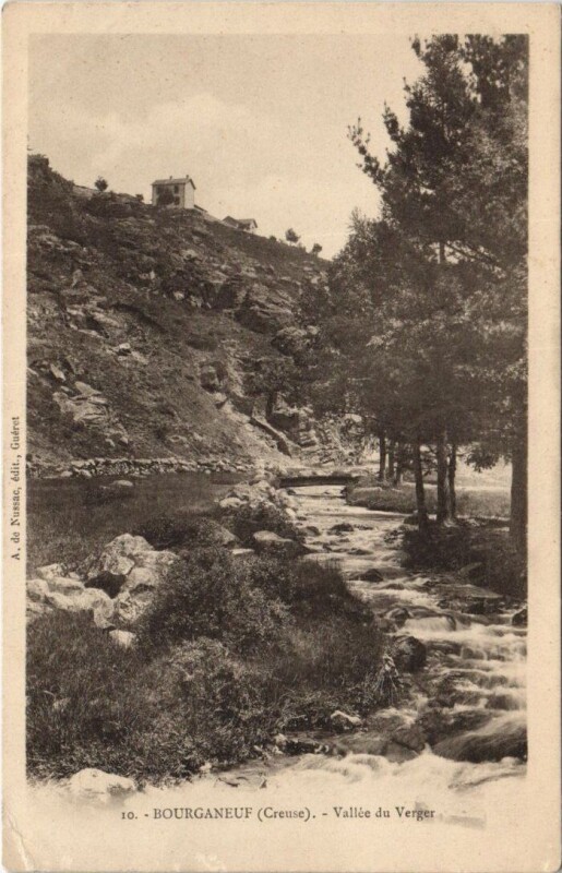 Carte postale ancienne Bourganeuf - Vallée du Verger à Bourganeuf