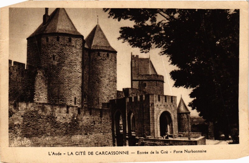 Carte postale ancienne Carcassonne Entree de la Cite, Porte Narbonnaise France à Carcassonne