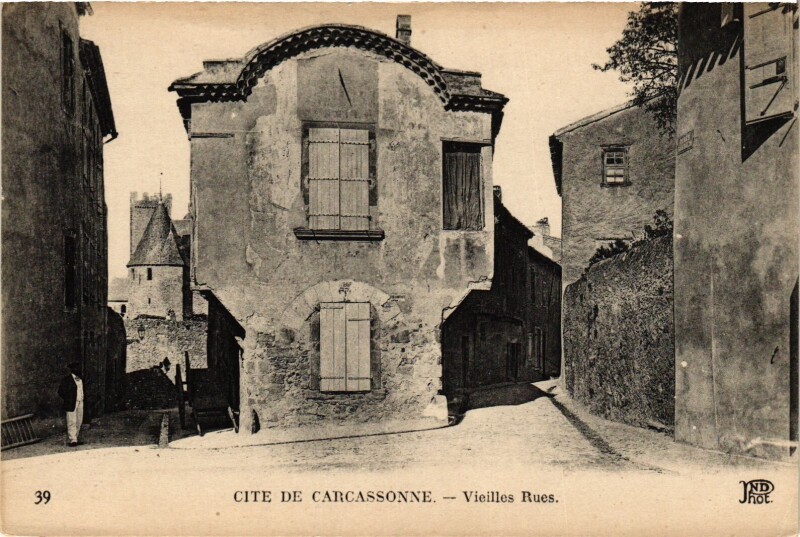 Carte postale ancienne Carcassonne Vieilles Rues France à Carcassonne