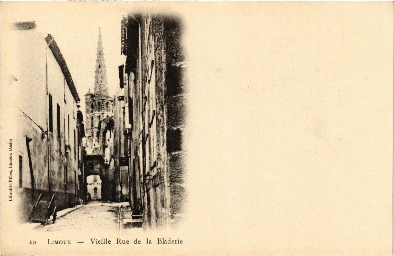 Carte postale ancienne Limoux Vieille Rue de la Bladerie France à Limoux