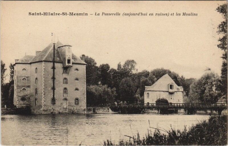 Carte postale ancienne Saint-Hilaire-Saint-Mesmin — La Passerelle (aujourd'hui en ruines) et les Moulins à Saint-Pryvé-Saint-Mesmin