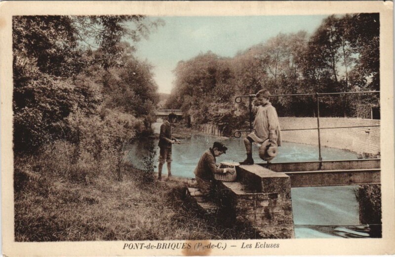 Carte postale ancienne Pont de Briques-Les Ecluses
