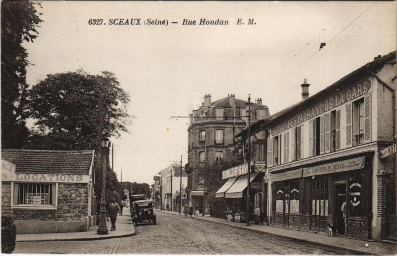 Carte postale ancienne Sceaux - Rue Houdan à Sceaux
