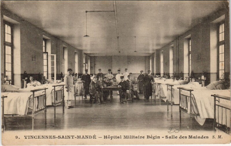 Carte postale ancienne Vincennes-Saint-Mande - Hopital Militaire Bégin à Vincennes