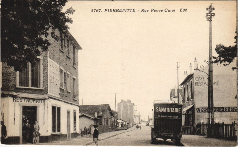 Carte postale ancienne Pierrefitte - Rue Pierre Curie