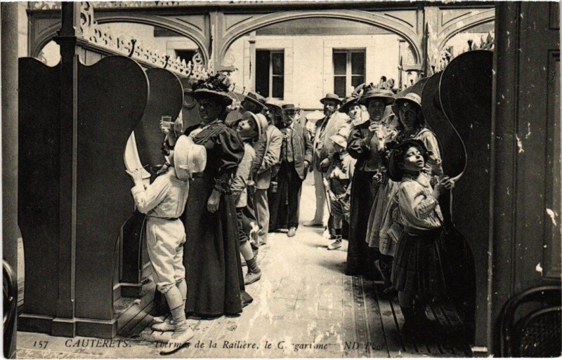 Carte postale ancienne Cauterets Thermes de la Railliere à Cauterets