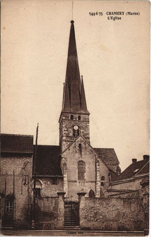 Carte postale ancienne Chamery - L'Eglise à Chamery