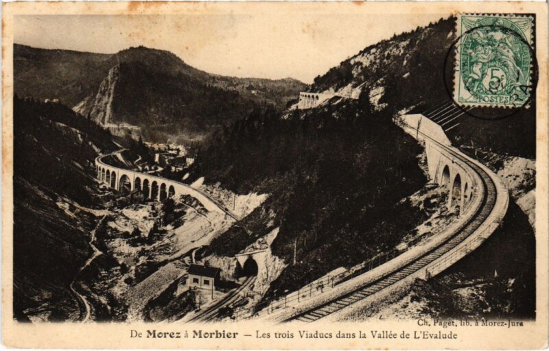 Carte postale ancienne Morez- Les trois Viaducs dans la Vallee de l'Evalude France