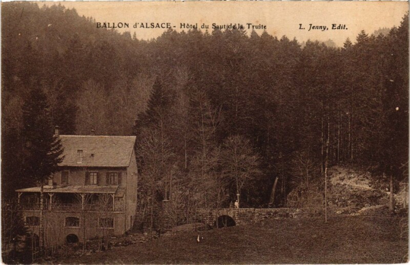 Carte postale ancienne Ballon d'Alsace- Hotel du Saut de la Truite France