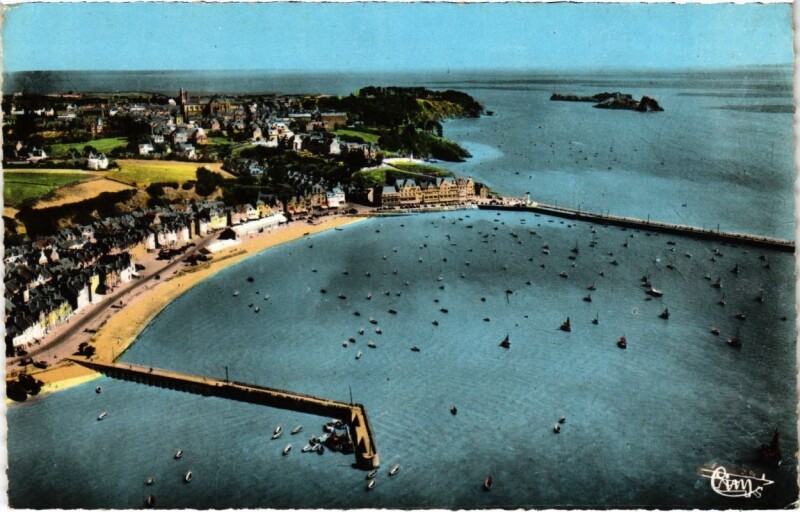 Carte postale ancienne Cancale Le Port, vue generale France à Cancale
